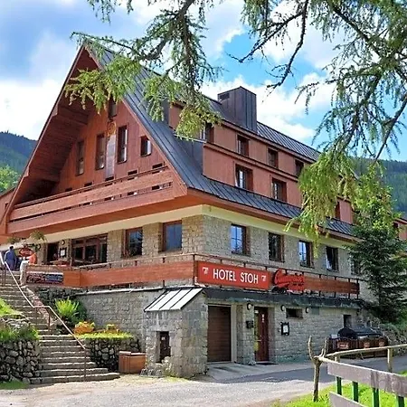 Hotel Stoh 3*